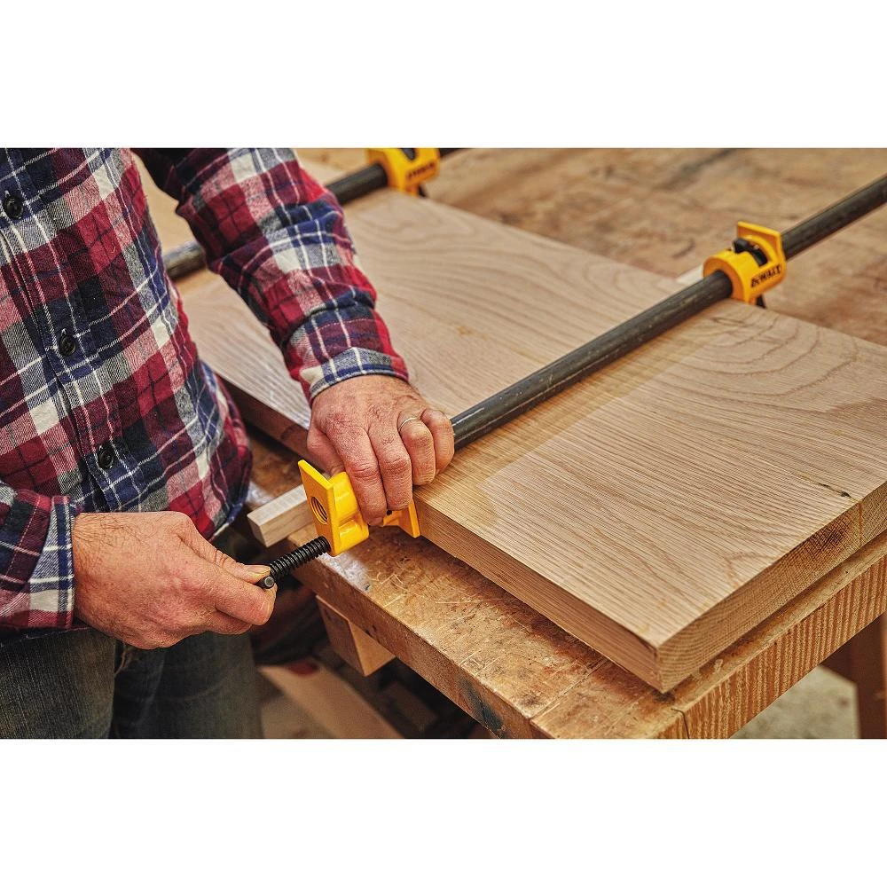 DEWALT 1/2 In. 1000 Lb. Pipe Clamp Fixture 7 DEWALT 1/2 In. 1000 Lb. Pipe Clamp Fixture - Image 5