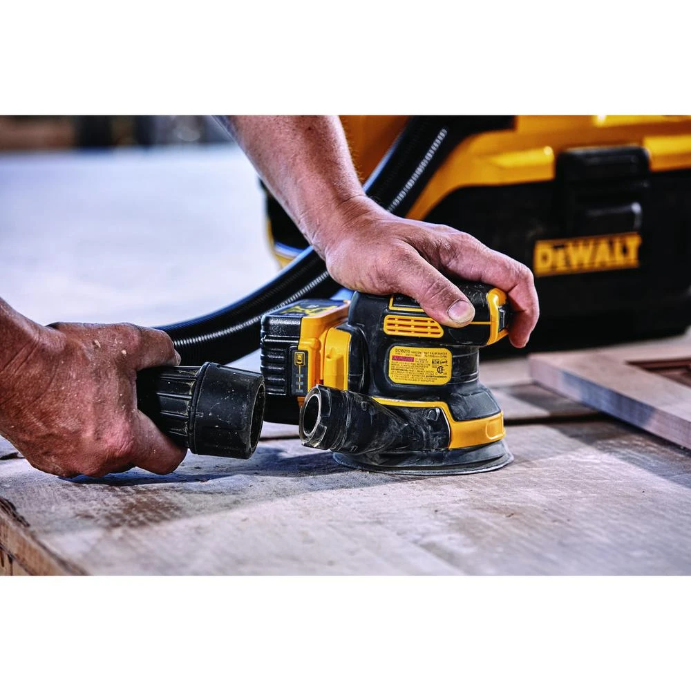 DEWALT 20-Volt MAX XR Cordless Brushless 5 In. Random Orbital Sander With 7-1/4 In. Circular Saw & (1) 20-Volt Battery 4.0Ah 7 DEWALT 20-Volt MAX XR Cordless Brushless 5 In. Random Orbital Sander With 7-1/4 In. Circular Saw & (1) 20-Volt Battery 4.0Ah - Image 5
