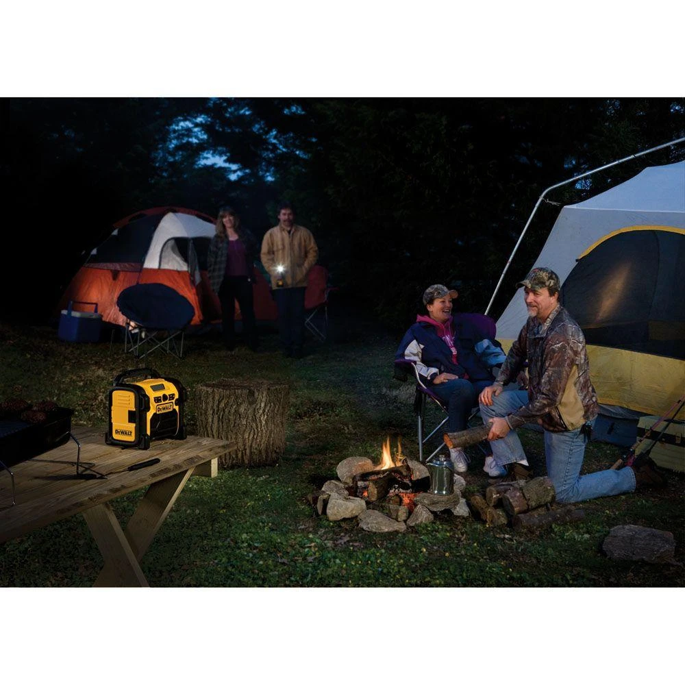 DEWALT 20-Volt MAX Compact Corded / Cordless Worksite Radio 17 DEWALT 20-Volt MAX Compact Corded / Cordless Worksite Radio - Image 15