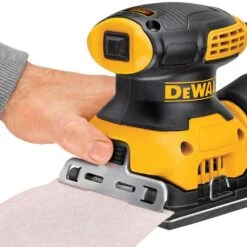 DEWALT 2.3 Amp 1/4 Sheet Sander 23 DEWALT 2.3 Amp 1/4 Sheet Sander -Tool Discount Store dewalt sheet sanders dwe6411 31 1000