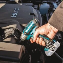Makita 2.0 Ah 12-Volt MAX CXT 3/8 In./1/4 In. Sq. Drive Ratchet Kit With Bonus 12-Volt MAX CXT 1/4 In. Sq. Drive Impact Wrench 20 Makita 2.0 Ah 12-Volt MAX CXT 3/8 In./1/4 In. Sq. Drive Ratchet Kit With Bonus 12-Volt MAX CXT 1/4 In. Sq. Drive Impact Wrench -Tool Discount Store makita cordless ratchets rw01r1 wt04z 1d 1000