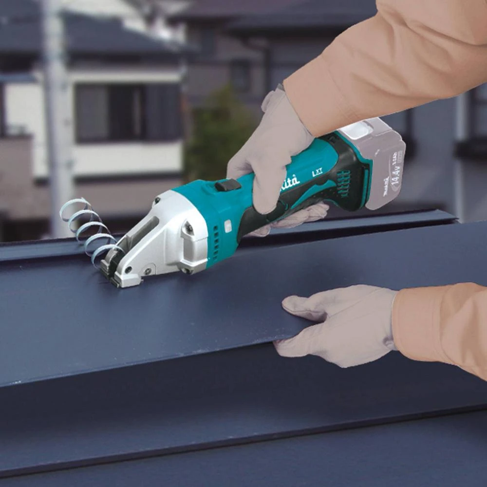 Makita 18-Volt LXT Lithium-Ion Cordless 16 Gauge Compact Compact Straight Shear (Tool Only) 4 Makita 18-Volt LXT Lithium-Ion Cordless 16 Gauge Compact Compact Straight Shear (Tool Only) - Image 2