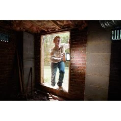 RIDGID 18-Volt GEN5X Cordless Flood Light With Detachable Light (Tool-Only) 19 RIDGID 18-Volt GEN5X Cordless Flood Light With Detachable Light (Tool-Only) -Tool Discount Store ridgid jobsite lighting r8694620b 66 1000